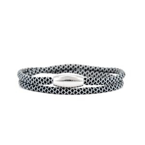 seelenanker-segeltauarmband-silbergrau-schwarz-4mm-durchmesser-handgefertigt. edelstahlmagnetverschluss-mit-gravur-seelenanker