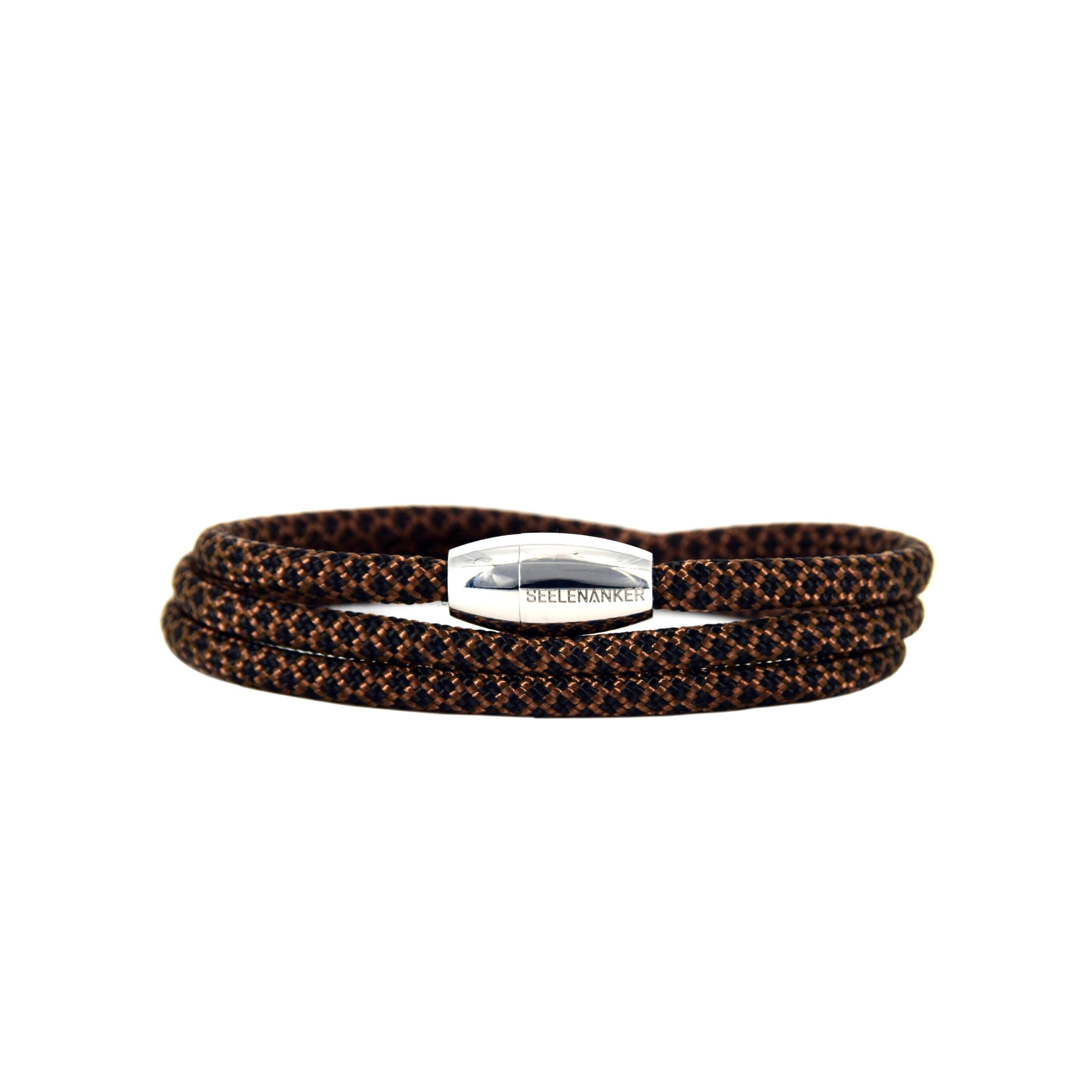 Segeltau haselnussbraun schwarz dreifachgewickelt magnetverschluss seelenanker-segeltauarmband-4mm-achtsamkeitsarmband-handgefertigt-mit-edelstahlmagnetverschluss. Täglicher Begleiter für mehr Achtsamkeit im Alltag