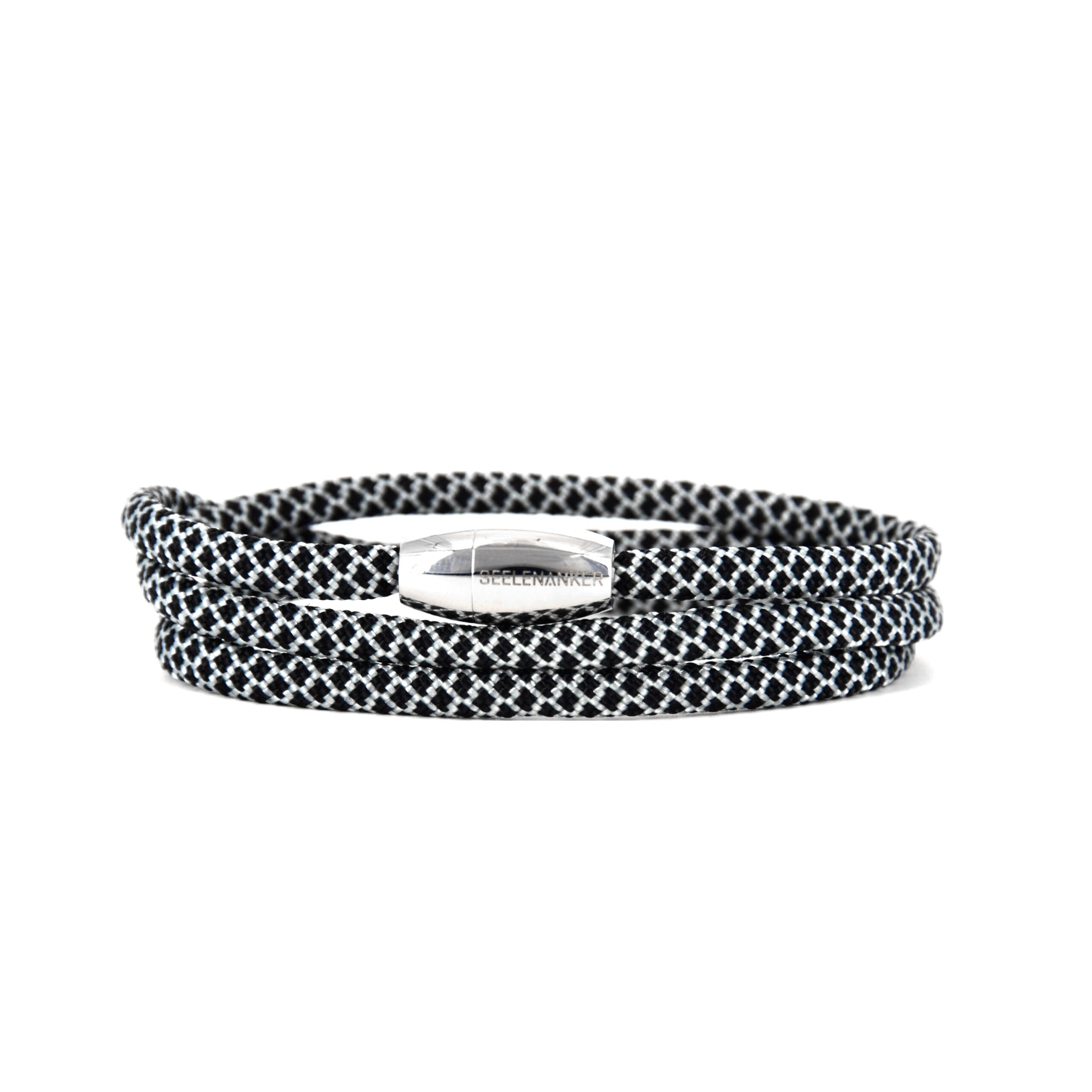 Segeltauarmband 4mm-dreifachgewickelt-magnetverschluss-silbergrau-schwarz seelenanker-segeltauarmband-4mm-achtsamkeitsarmband-silbergrau-schwarz-handgefertigt-mit-edelstahlmagnetverschluss. Täglicher Begleiter für mehr Achtsamkeit im Alltag