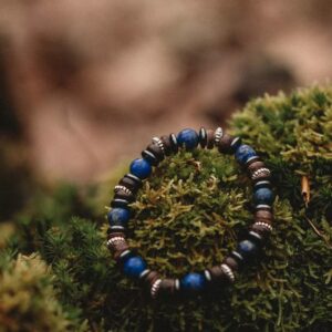 bracelet visionnaire herren-armband-visionär-lapislazuli-hämatit-holz